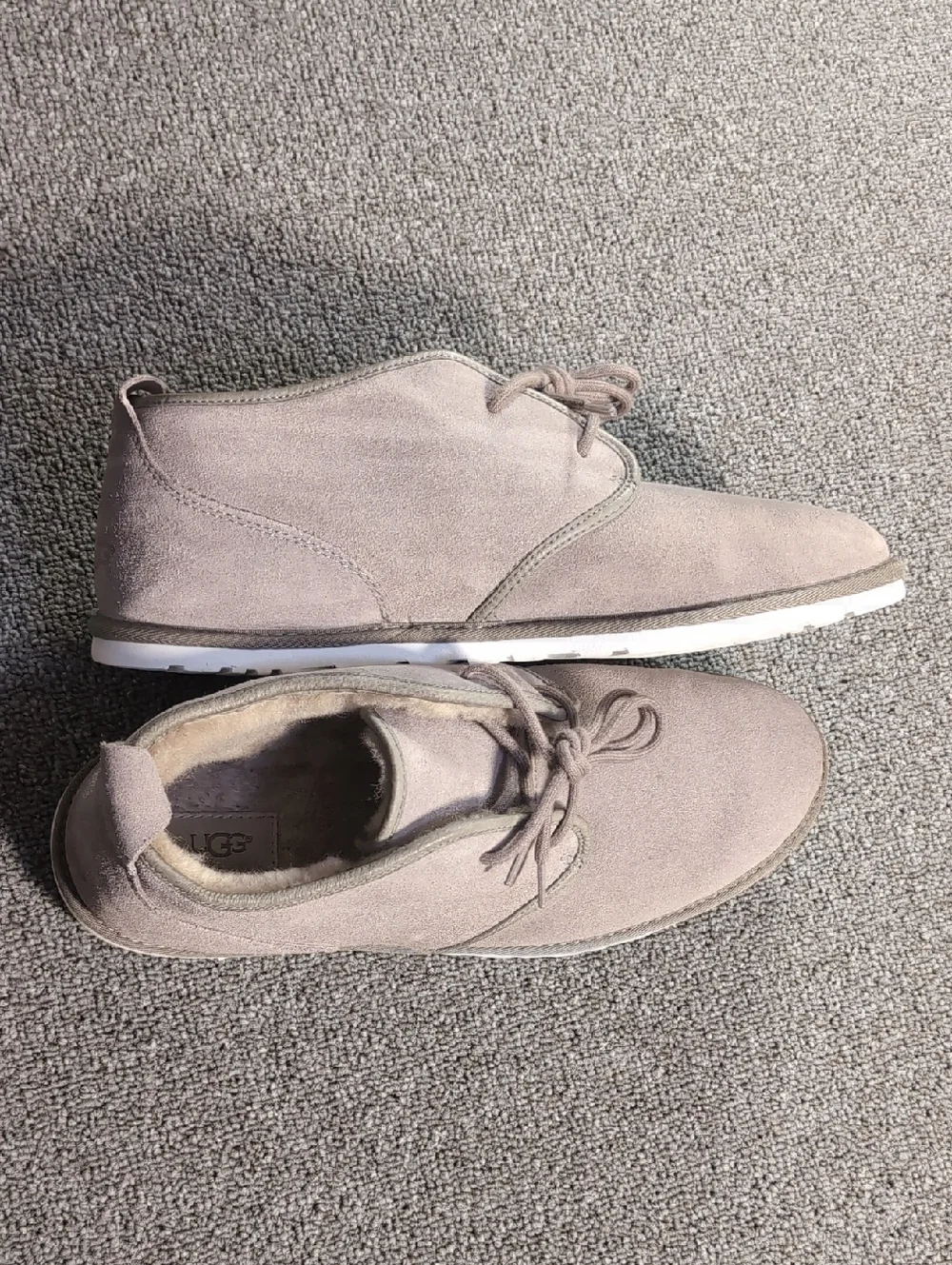 UGG Men's Maksim Chukka Boot Size 12.0 Tan Suede